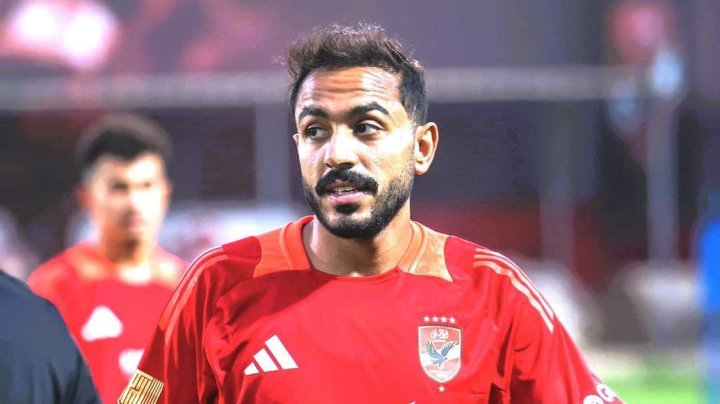 محمود كهربا لاعب الأهلي